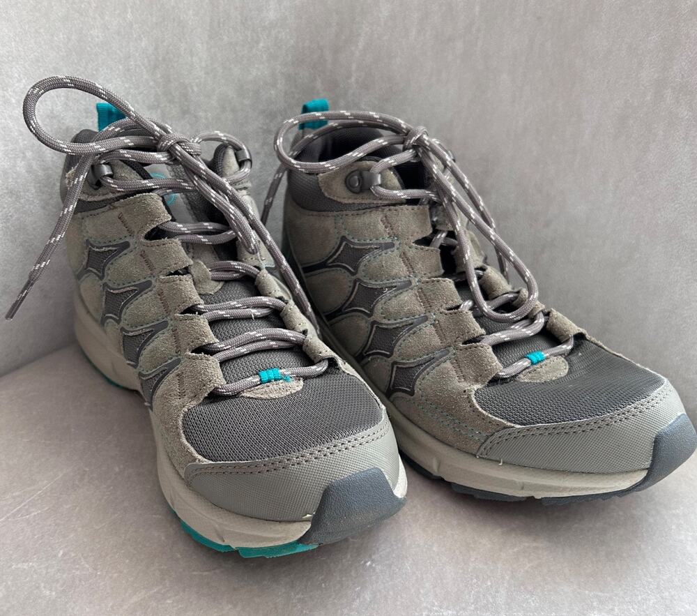 New Balance Women's Hiking Boots Shoes, Size 8, Gray & Teal, WW899BR, Worn Once